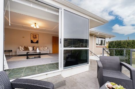 Photo of property in 8 Jason Street, Helensburgh, Dunedin, 9010