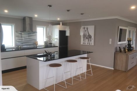 Photo of property in 8 Memorial Drive, Motueka, 7120