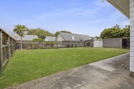 Photo of property in 18 Te Kupe Road, Paraparaumu Beach, Paraparaumu, 5032
