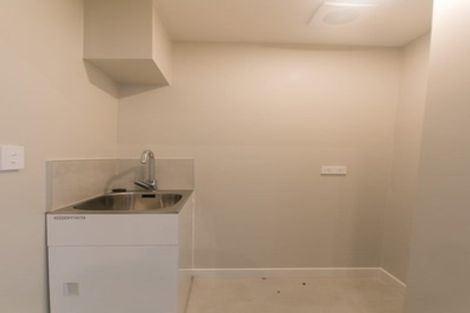 Photo of property in 82 Salisbury Road, Birkdale, Auckland, 0626
