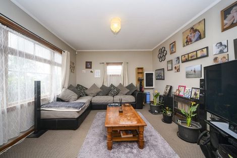 Photo of property in 97 Botanical Road, Takaro, Palmerston North, 4412