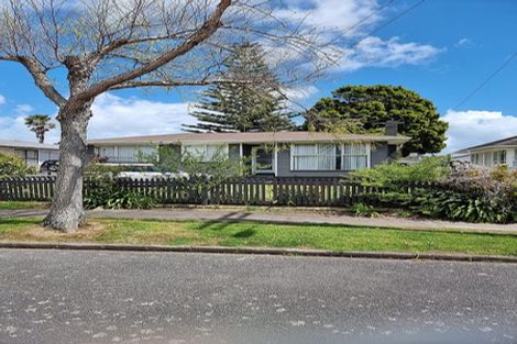 Photo of property in 6 Nogat Avenue, Papatoetoe, Auckland, 2024