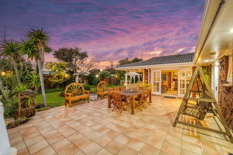 Photo of property in 306 Point View Drive, Dannemora, Auckland, 2016