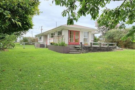 Photo of property in 64 Brois Street, Frankleigh Park, New Plymouth, 4310