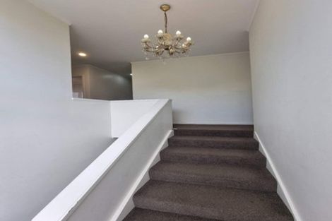 Photo of property in 43 Richards Avenue, Forrest Hill, Auckland, 0620