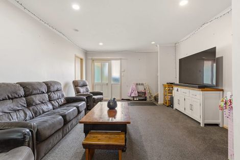 Photo of property in 2 Mcpherson Drive, Morrinsville, 3300