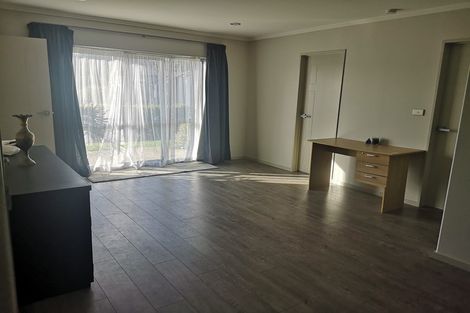 Photo of property in 19 Dawood Place, The Gardens, Auckland, 2105