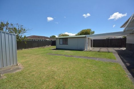 Photo of property in 22 Duggan Avenue, Mangere, Auckland, 2022