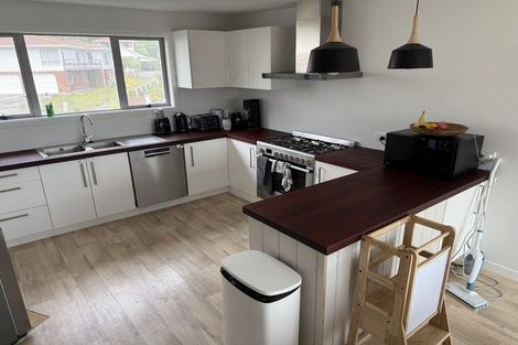 Photo of property in 3 Rydal Place, Southgate, Wellington, 6023