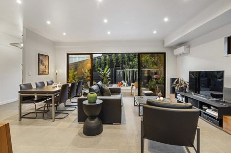 Photo of property in 18b Apirana Avenue, Glen Innes, Auckland, 1072