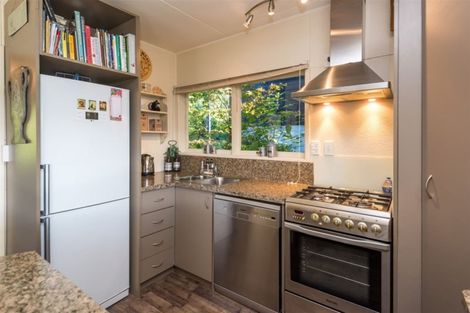 Photo of property in 13 Muter Street, Akaroa, 7520