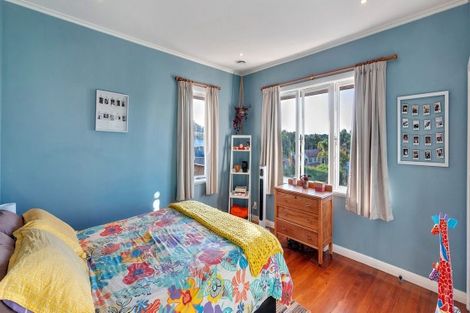 Photo of property in 95 Hutchinson Avenue, New Lynn, Auckland, 0600