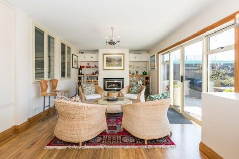 Photo of property in 153 Emerson Street, Napier South, Napier, 4110