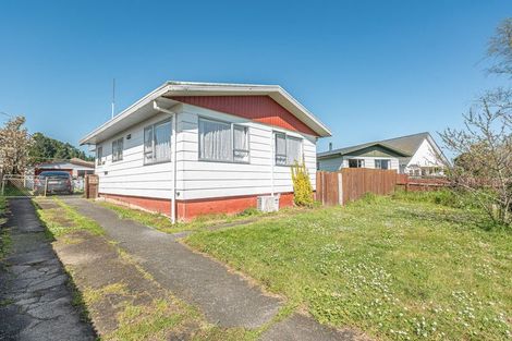 Photo of property in 28 Hackett Street, Whanganui East, Whanganui, 4500
