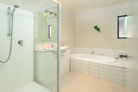 Photo of property in 51 Hall Road, Bannockburn, Cromwell, 9384