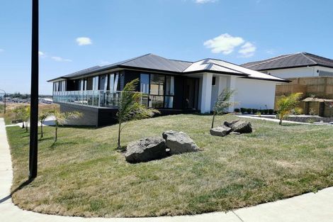 Photo of property in 150 Ninth View Avenue, Beachlands, Auckland, 2018