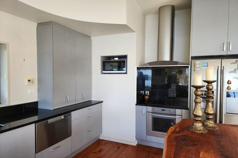 Photo of property in 18 Bay Heights, Governors Bay, Lyttelton, 8971