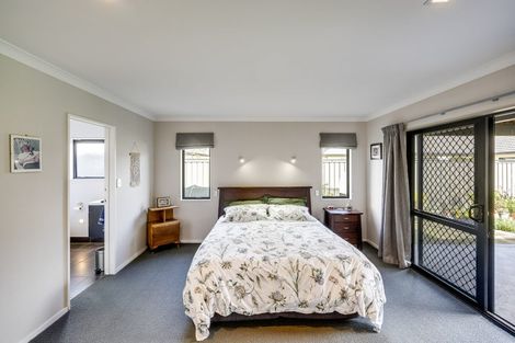 Photo of property in 9 Pacific Avenue, Poraiti, Napier, 4112