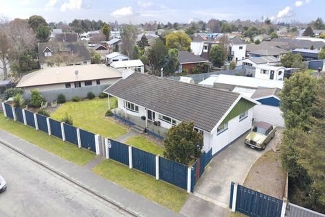 Photo of property in 8 Gibbs Drive, Woodend, 7610