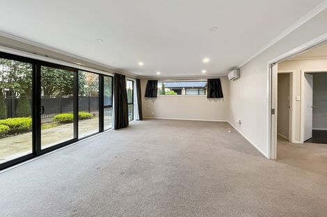 Photo of property in 15 Thomson Street, West End, Palmerston North, 4412