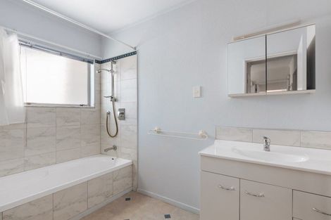 Photo of property in 490b Papamoa Beach Road, Papamoa Beach, Papamoa, 3118