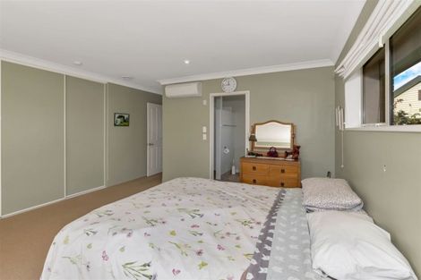 Photo of property in 16 Clifford Place, Amberley, 7410