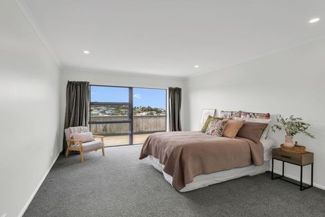 Photo of property in 29 Gledstane Road, Stanmore Bay, Whangaparaoa, 0932