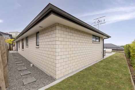 Photo of property in 8 Oyster Place, Omokoroa, 3114