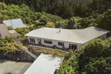 Photo of property in 14 Avro Road, Blue Mountains, Upper Hutt, 5371