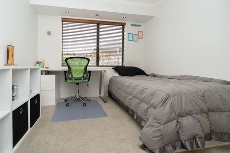 Photo of property in 18 Innswood Place, Rototuna North, Hamilton, 3210