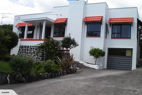 Photo of property in 2/64 Landscape Road, Mount Eden, Auckland, 1024