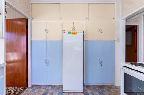 Photo of property in 25 Guy Street, Dannevirke, 4930