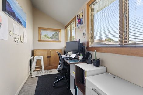 Photo of property in 4 Summerhays Street, Terrace End, Palmerston North, 4410