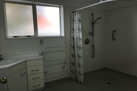 Photo of property in 61a Winchester Street, Levin, 5510