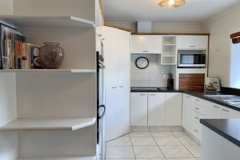 Photo of property in 10 Winslow Street, Burnside, Christchurch, 8053