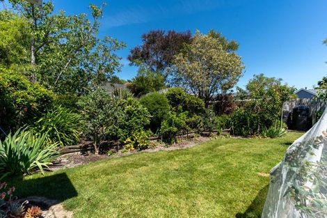 Photo of property in 4 Seddon Street, Carterton, 5713