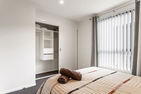 Photo of property in 5/3234 Great North Road, New Lynn, Auckland, 0600