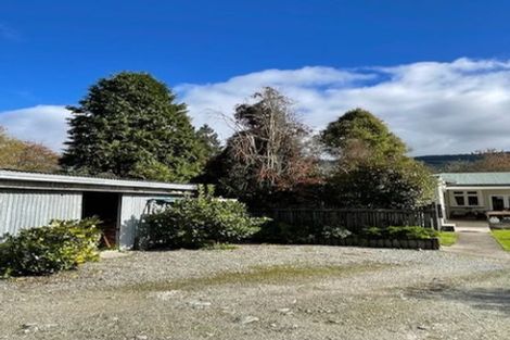 Photo of property in 213 Matakitaki Road, Six Mile, Murchison, 7077