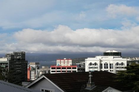 Photo of property in 1/83 Bolton Street, Kelburn, Wellington, 6012