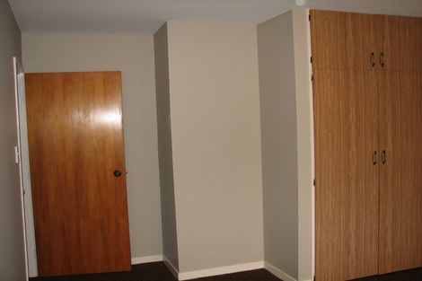 Photo of property in 8c Kruse Place, Redwood, Christchurch, 8051