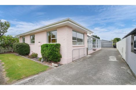 Photo of property in 17 Conyers Street, Georgetown, Invercargill, 9812