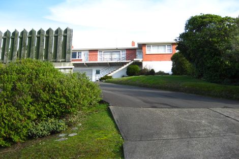 Photo of property in 4 Raymond Street, Bluff, 9814