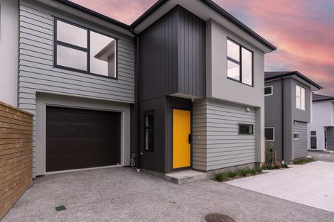 Photo of property in 20b Korau Grove, Stokes Valley, Lower Hutt, 5019