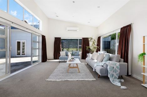 Photo of property in 18 Dusky Crescent, Aotea, Porirua, 5024