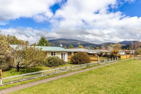 Photo of property in 41 Te Rangitautahanga Road, Turangi, 3334