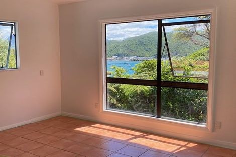 Photo of property in 13 Arthur Crescent, Waikawa, Picton, 7220