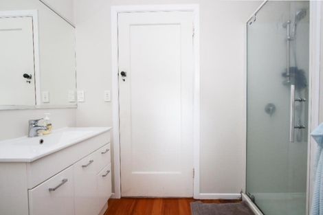 Photo of property in 115 Cambridge Road, Hillcrest, Hamilton, 3216