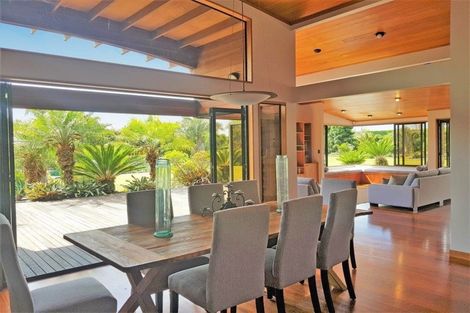 Photo of property in 102a Omaha Flats Road, Tawharanui Peninsula, Warkworth, 0986