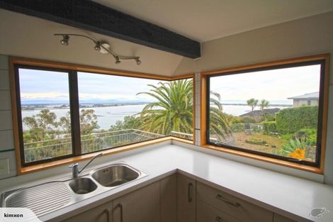 Photo of property in 54 Balmoral Lane, Redcliffs, Christchurch, 8081