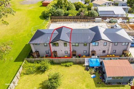 Photo of property in 6/83 Vodanovich Road, Te Atatu South, Auckland, 0610